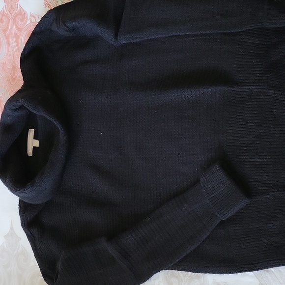 Banana Republic Black Cowl Neck Sweater - Picture 1 of 7
